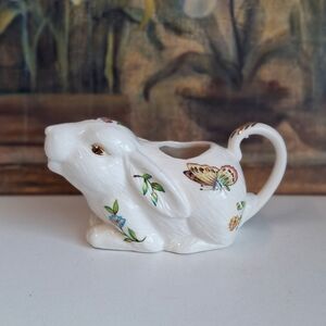 Peppertree Tabletops Bunny Rabbit Shaped Creamer, Gold Accents